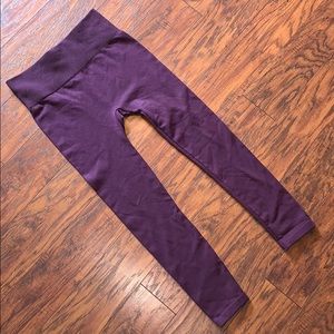 Fleeced lines leggings size L/XL (New without tag)